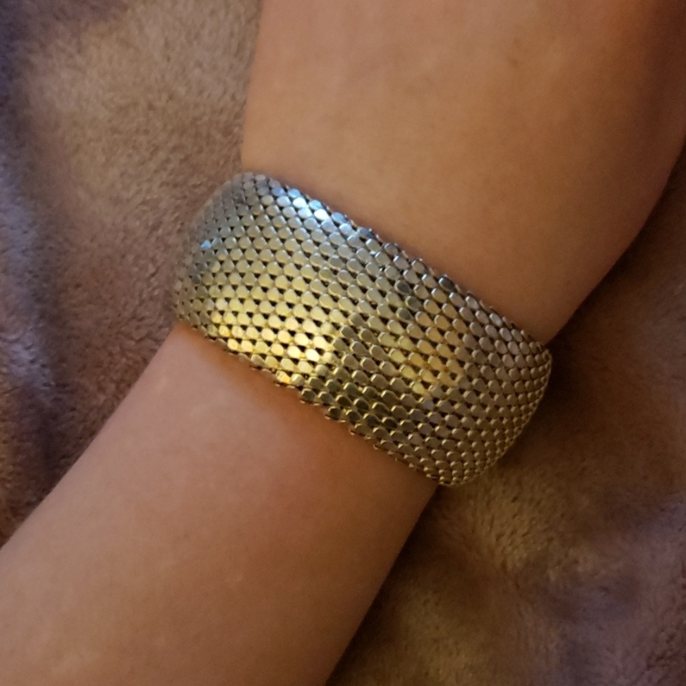 Silver Hindge Bracelet